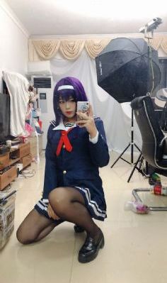 国产彩妆隔离_BD国语在线播放