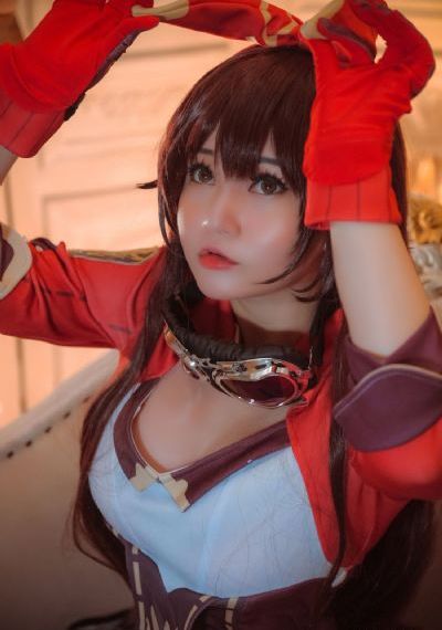 欧美女王玉足插嘴_高清视频大全