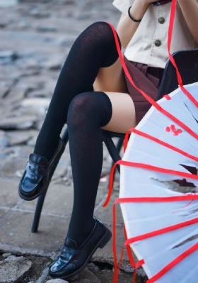 电视剧怀孕亲吻_BD英语HD高清在线观看